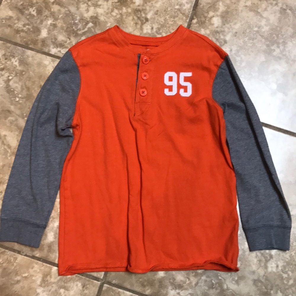 Osh Kosh B'Gosh long sleeve Henley tee